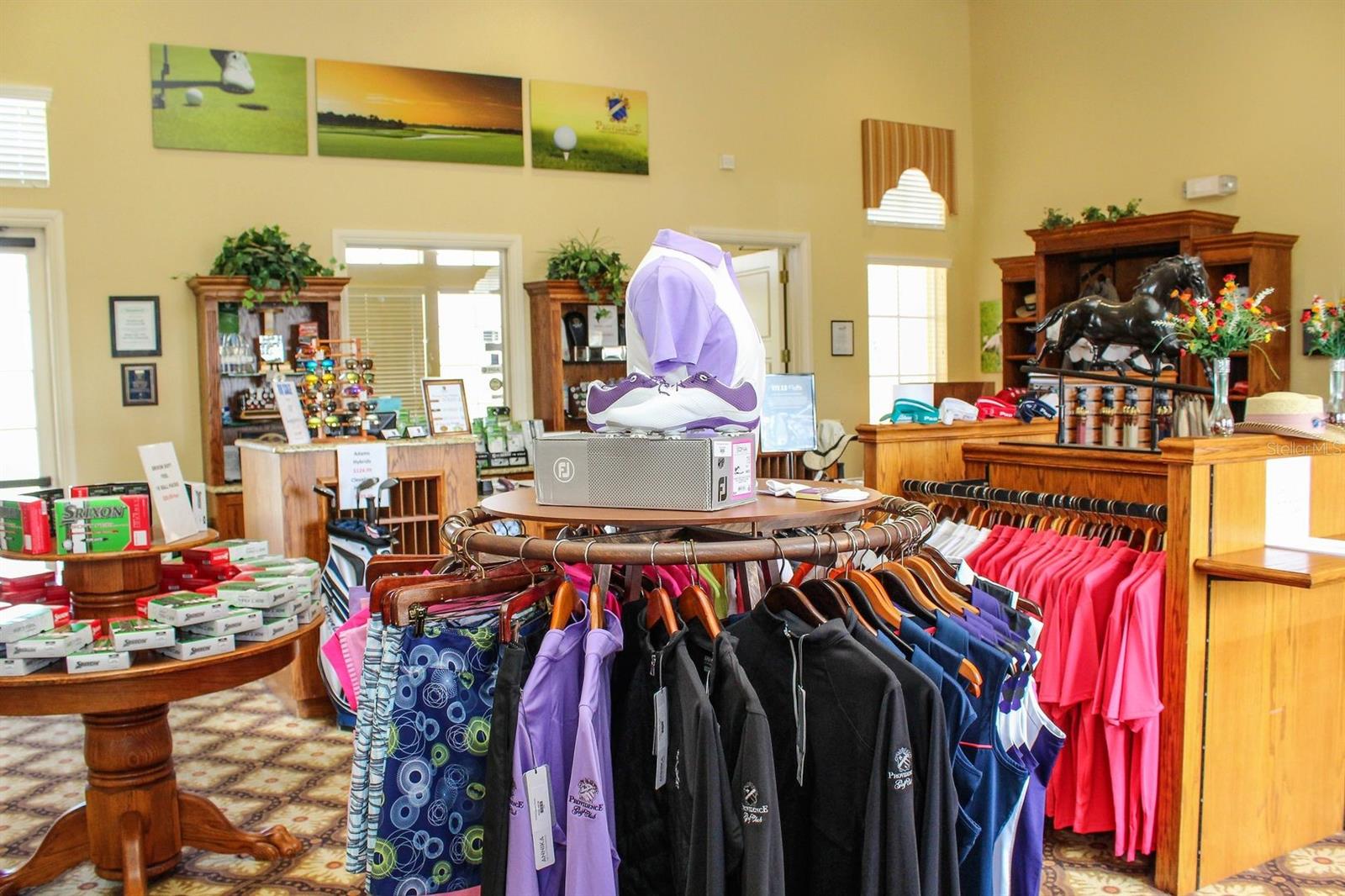 Listing photo id 48 for 2333 Pinehurst Court