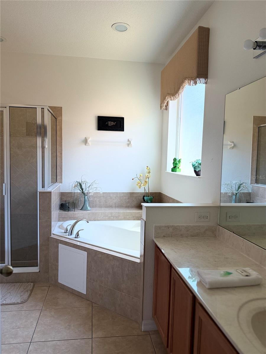 Image 7 of 22 For 2514 Dharma Circle
