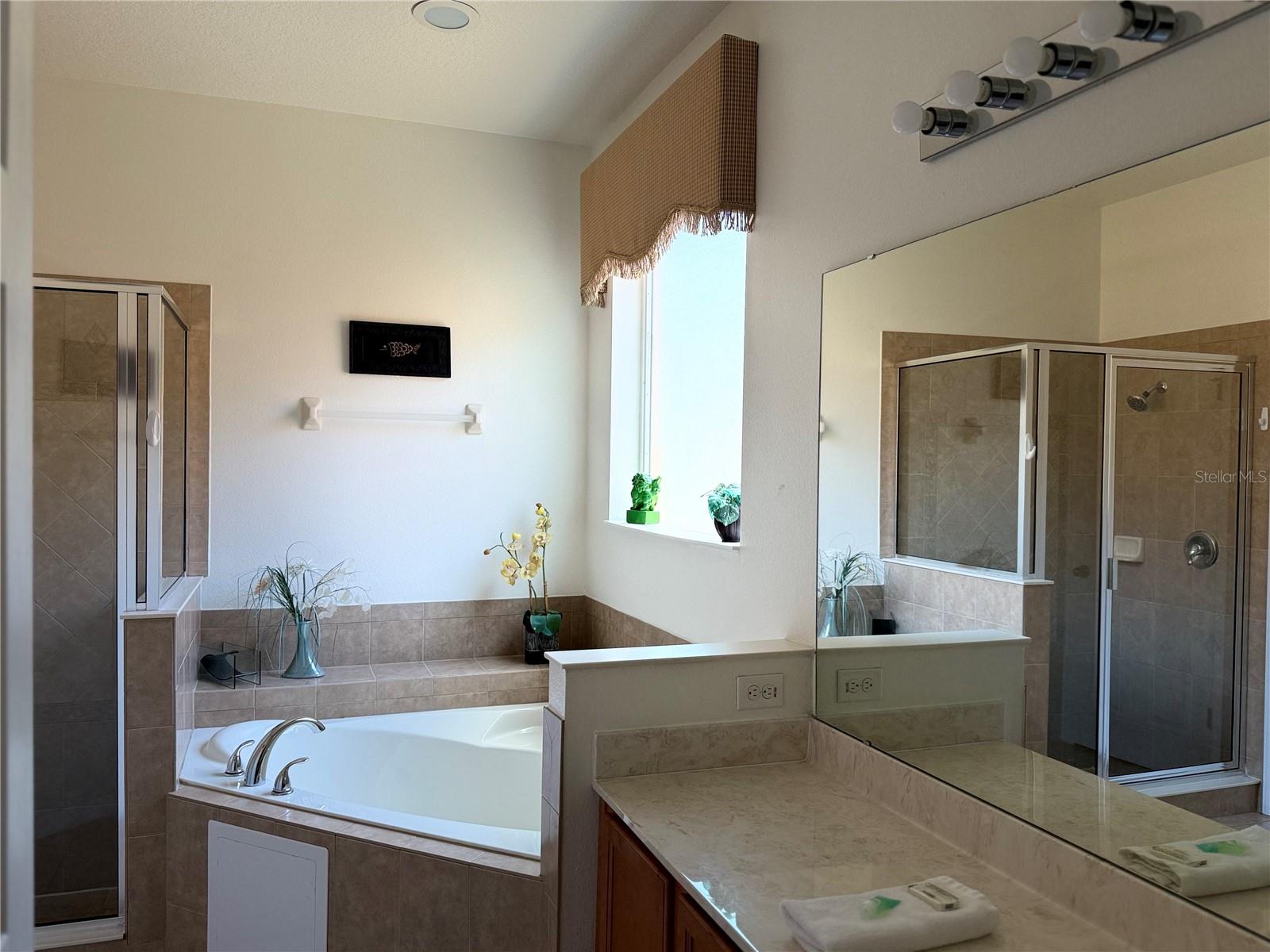 Image 8 of 22 For 2514 Dharma Circle