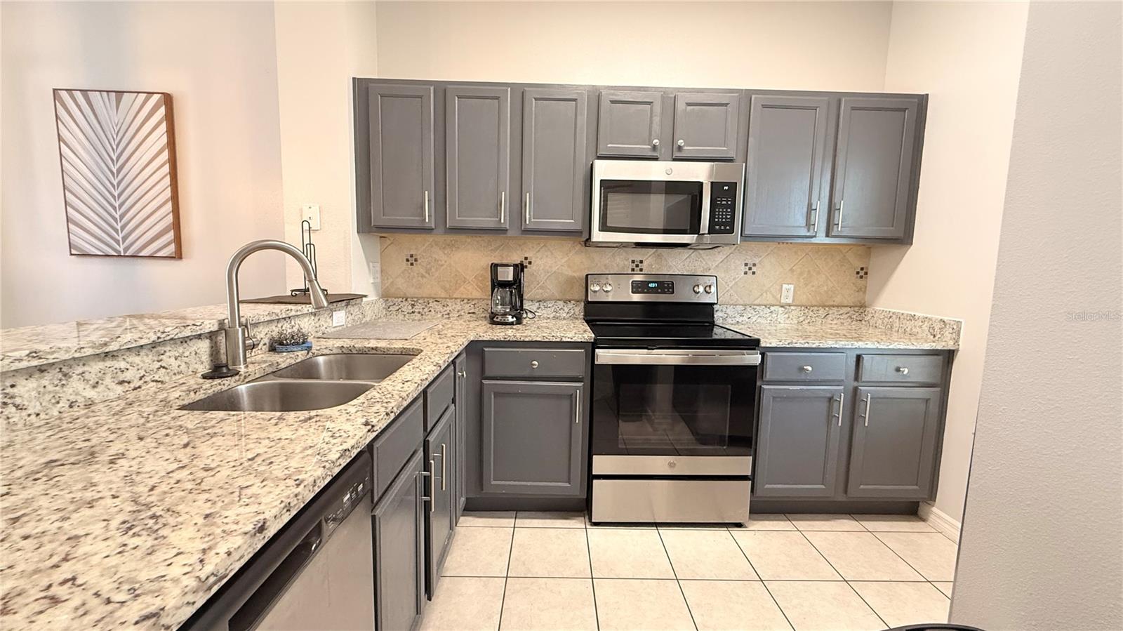 Image 2 of 10 For 8517 Bay Lilly Loop