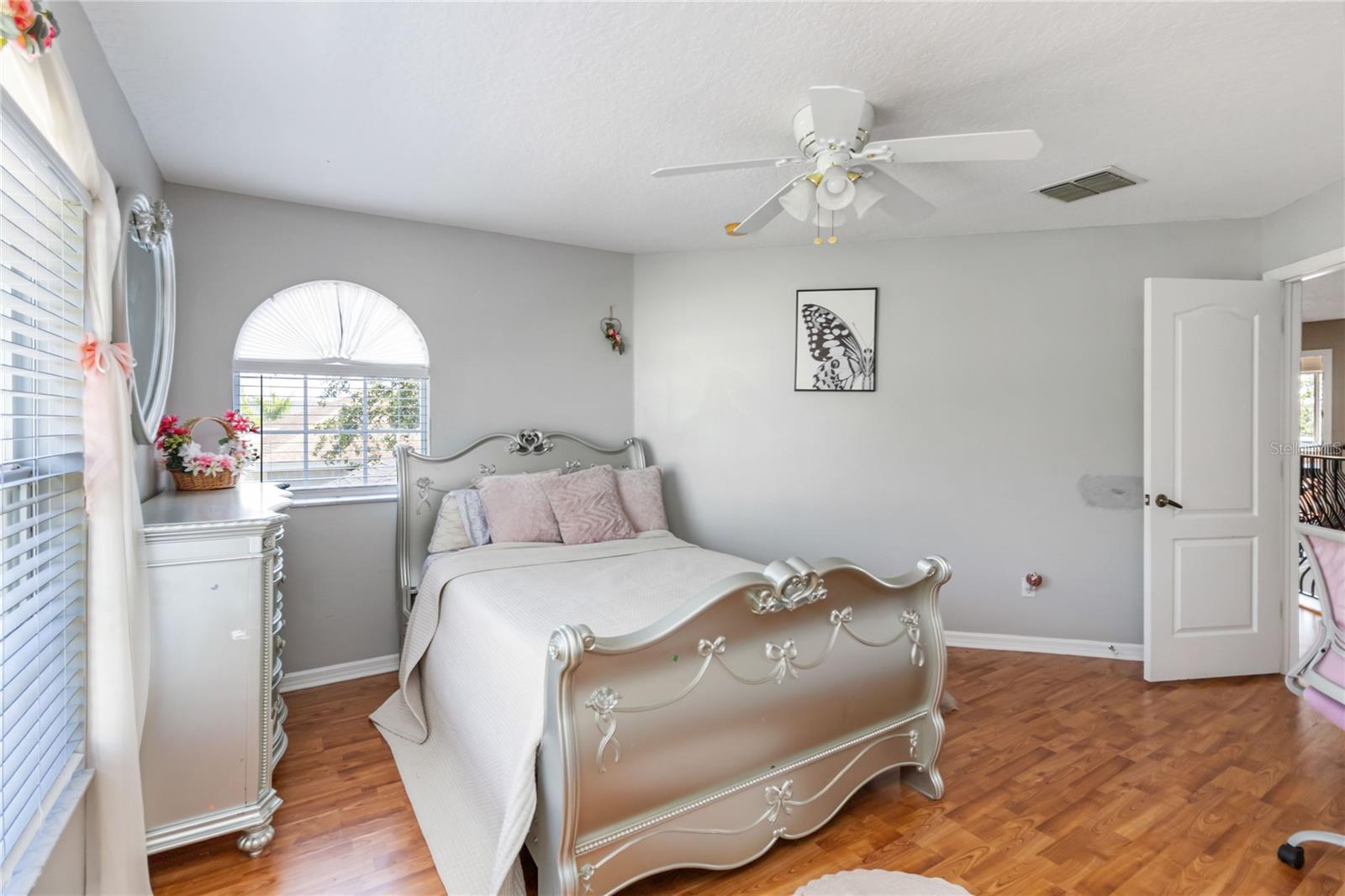 Image 35 of 68 For 12134 Shadowbrook Lane