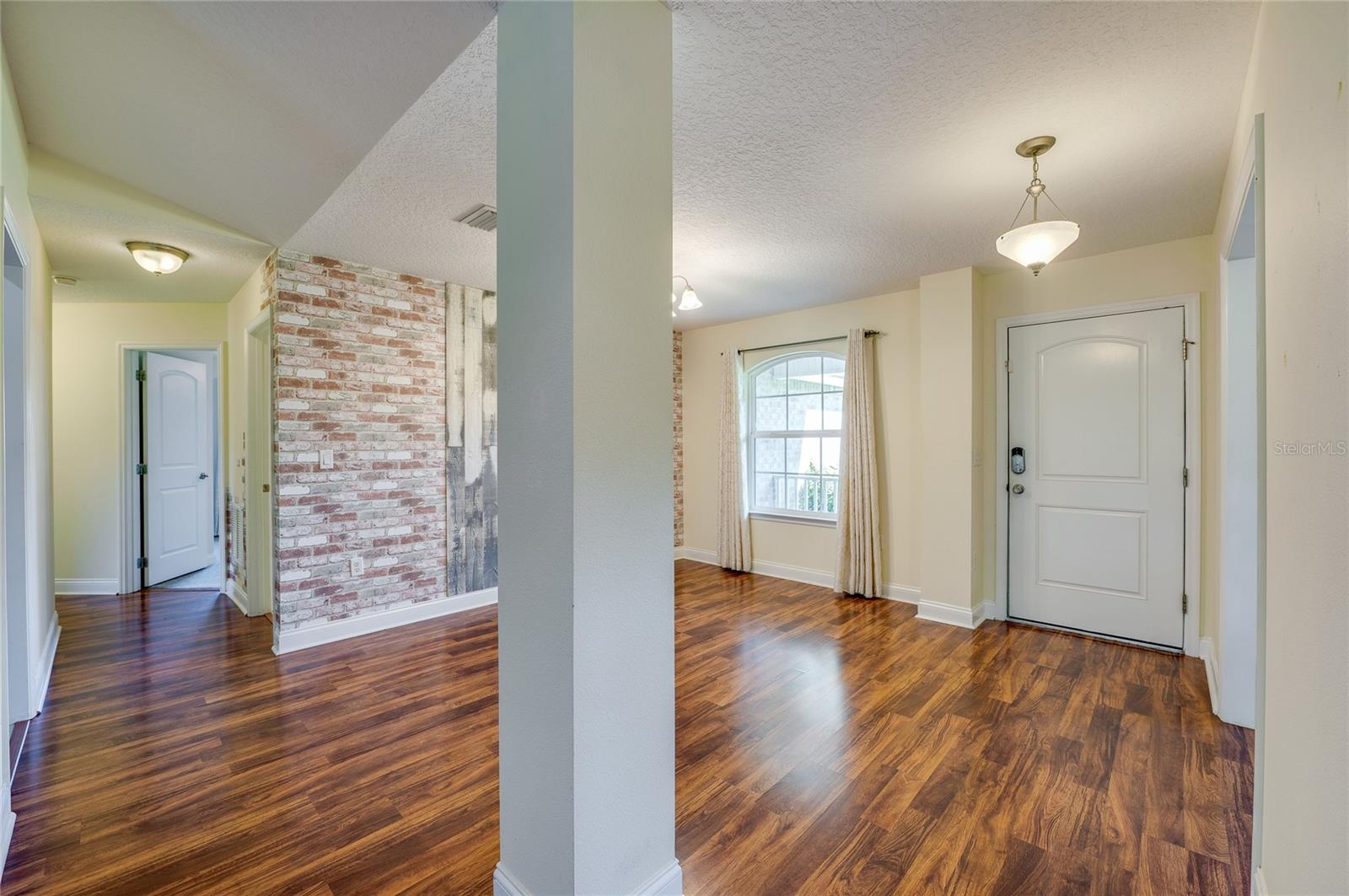 Image 9 of 50 For 600 Brittle Fern Avenue