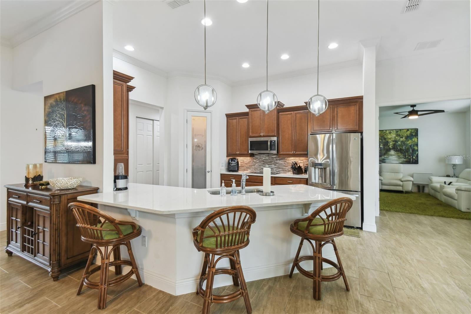 Image 13 of 68 For 561 Tapatio Lane
