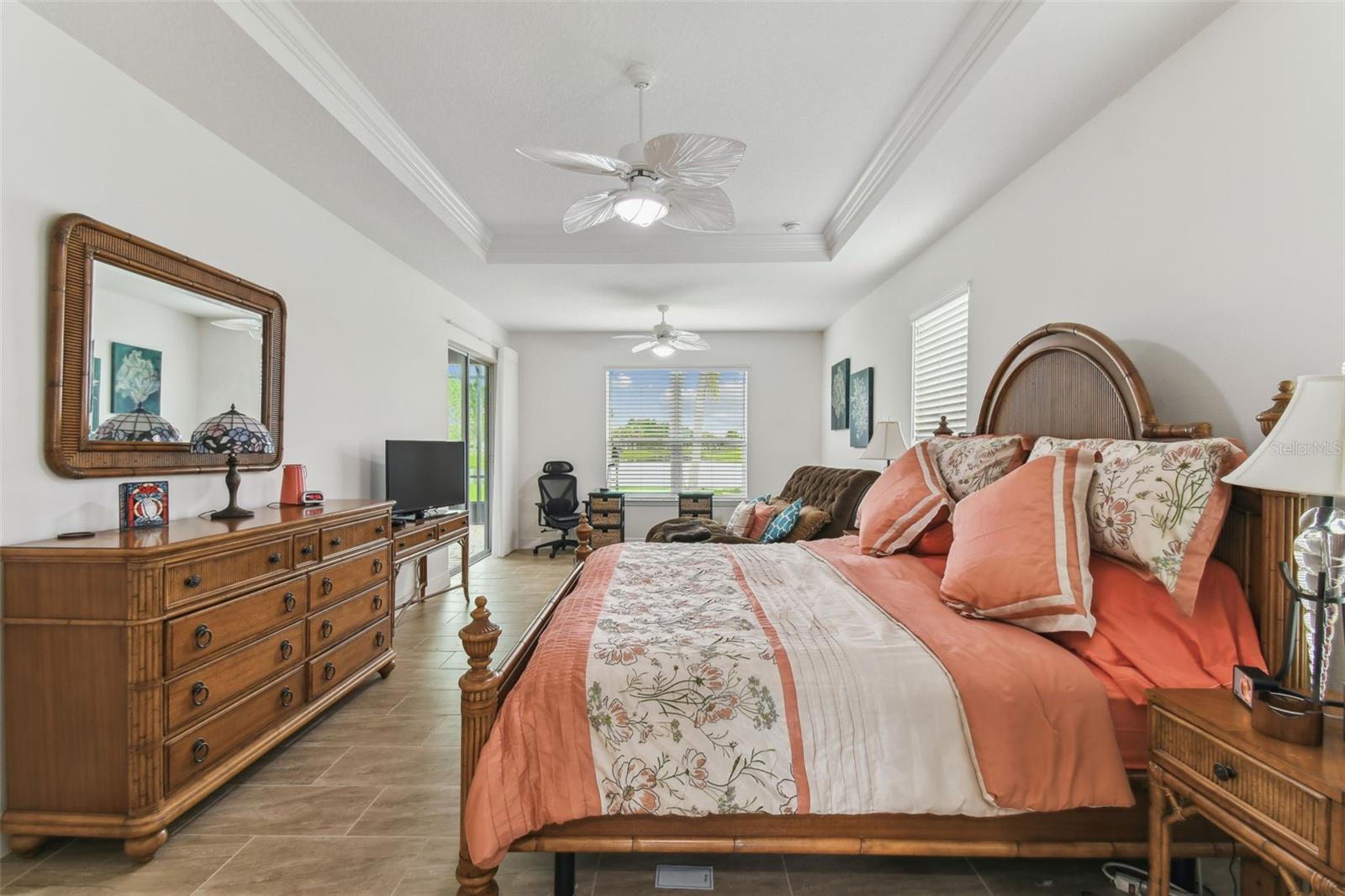 Image 25 of 68 For 561 Tapatio Lane
