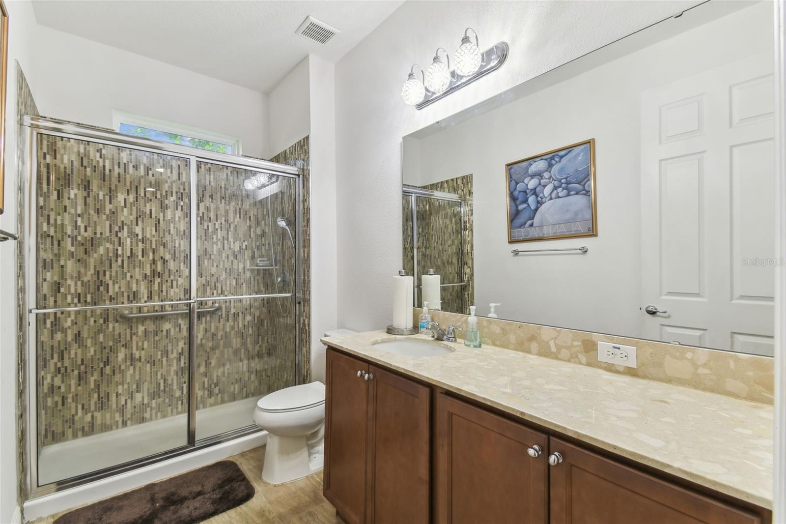 Image 37 of 68 For 561 Tapatio Lane