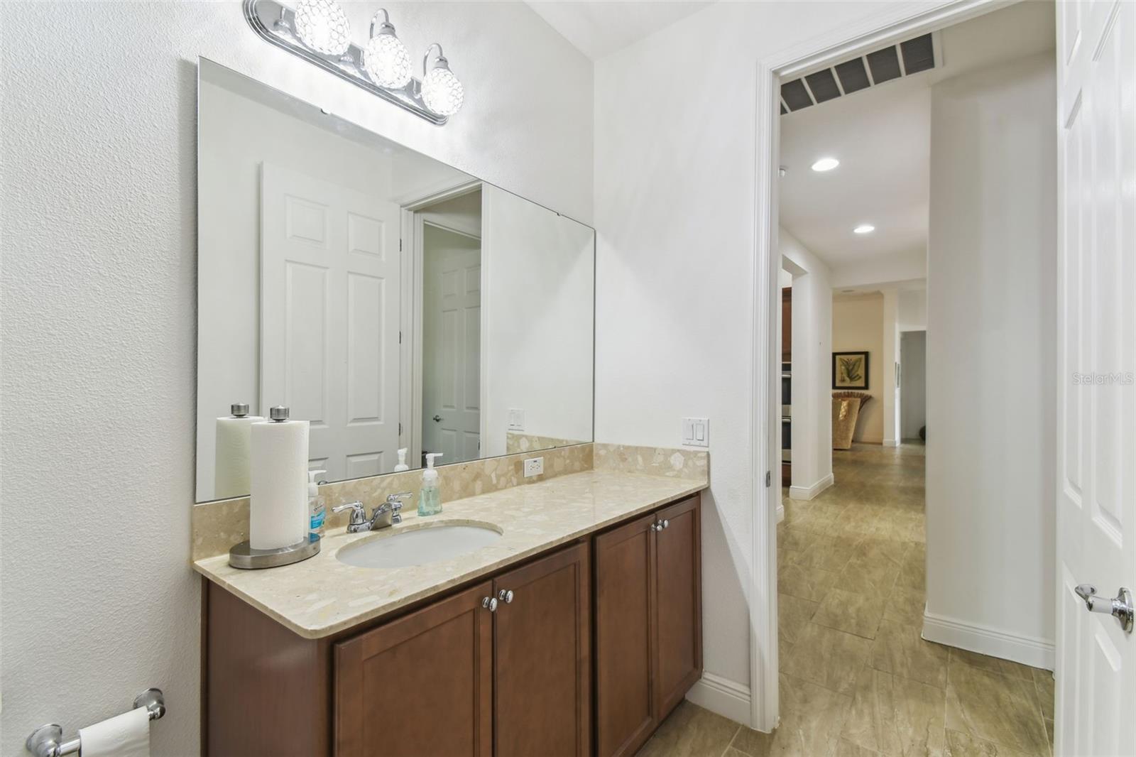 Image 38 of 68 For 561 Tapatio Lane