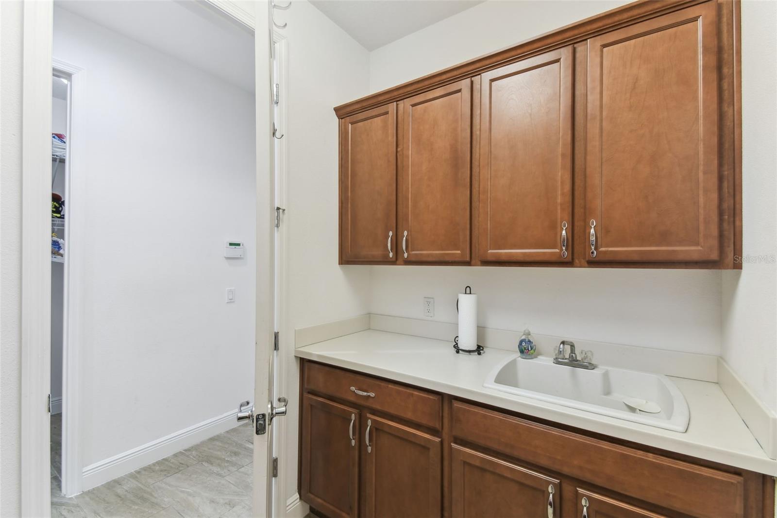 Image 40 of 68 For 561 Tapatio Lane