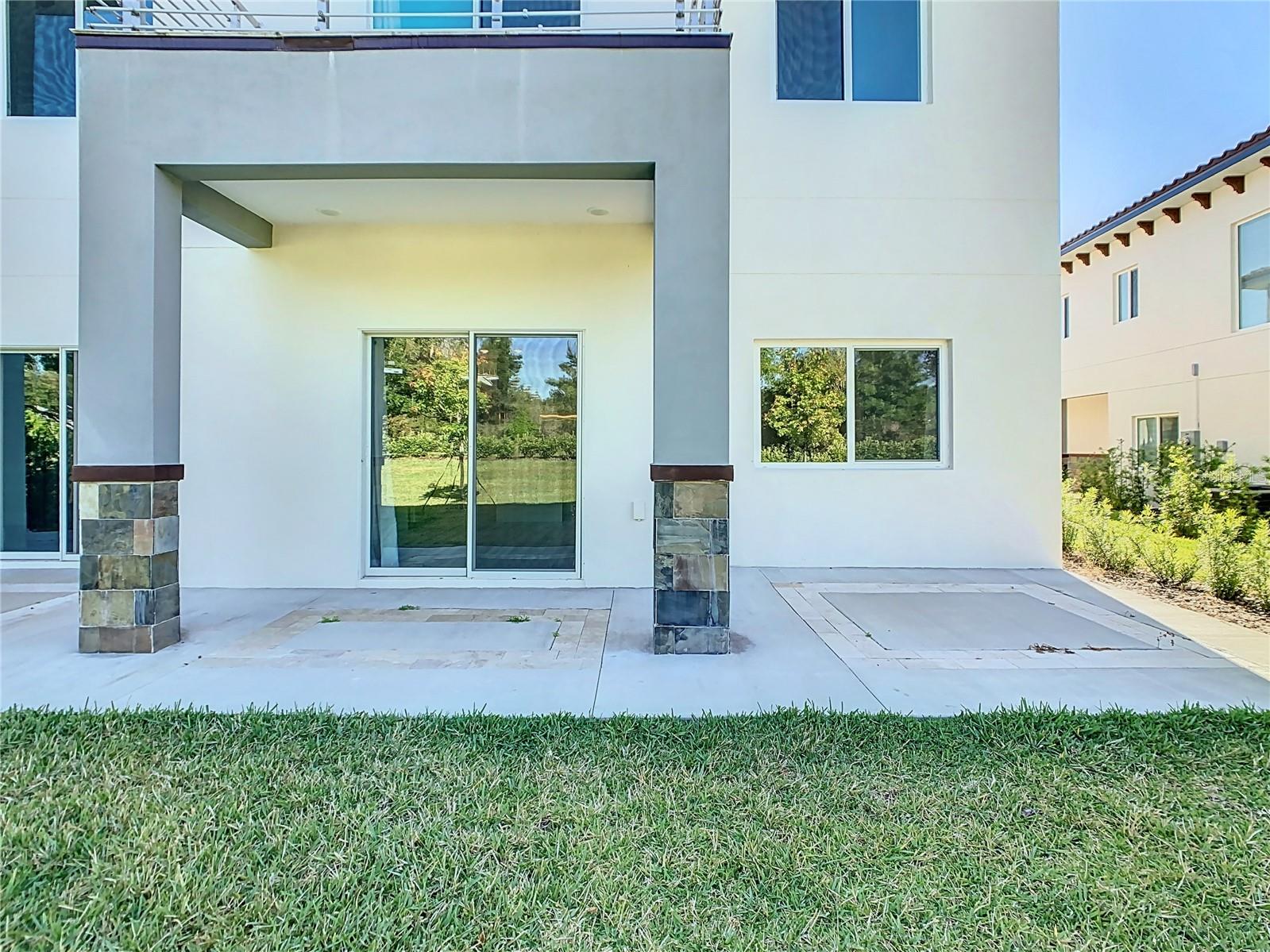 Image 62 of 67 For 2000 Greenbriar Terrace