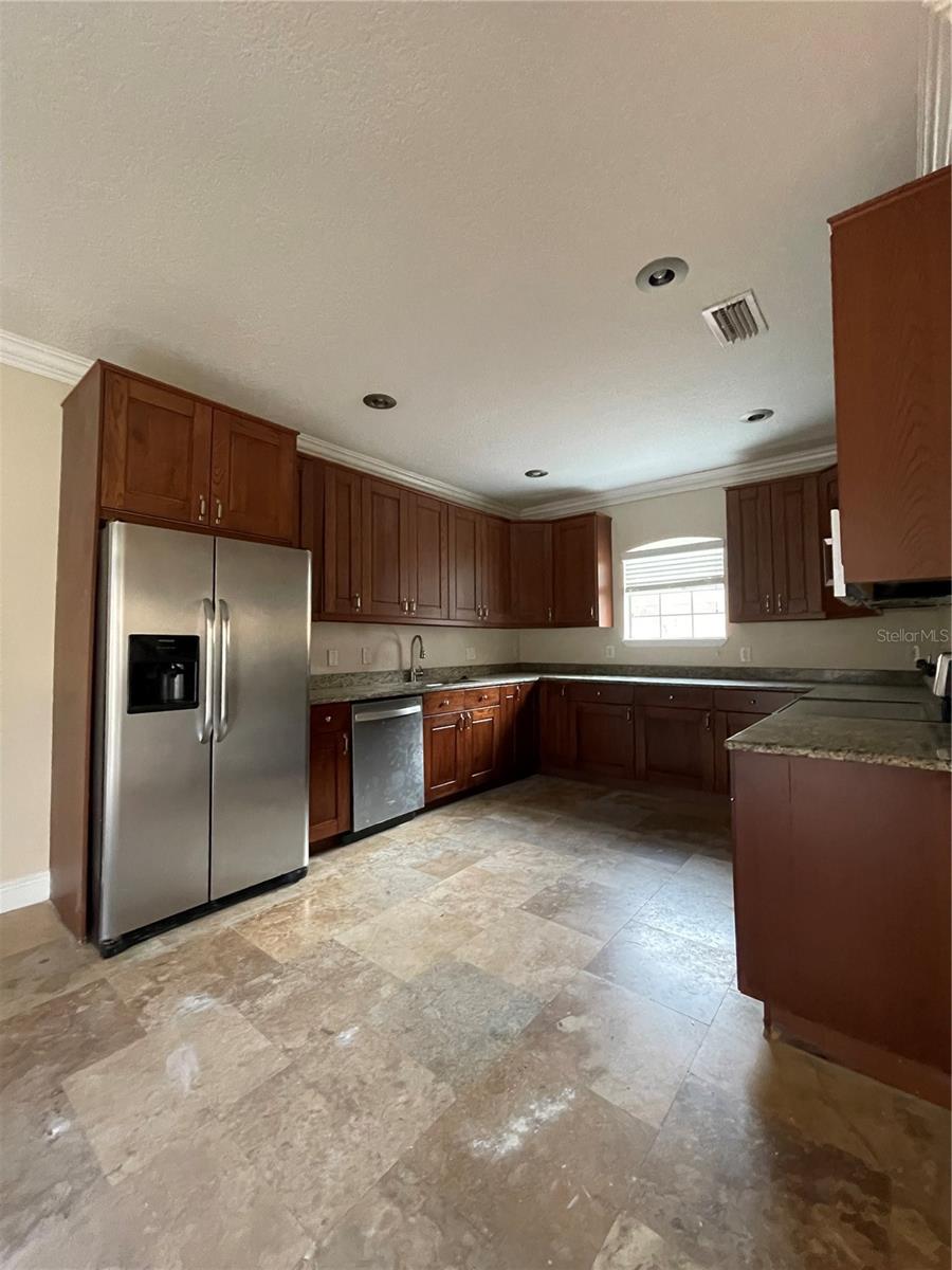 Image 5 of 14 For 1822 Garvin Street