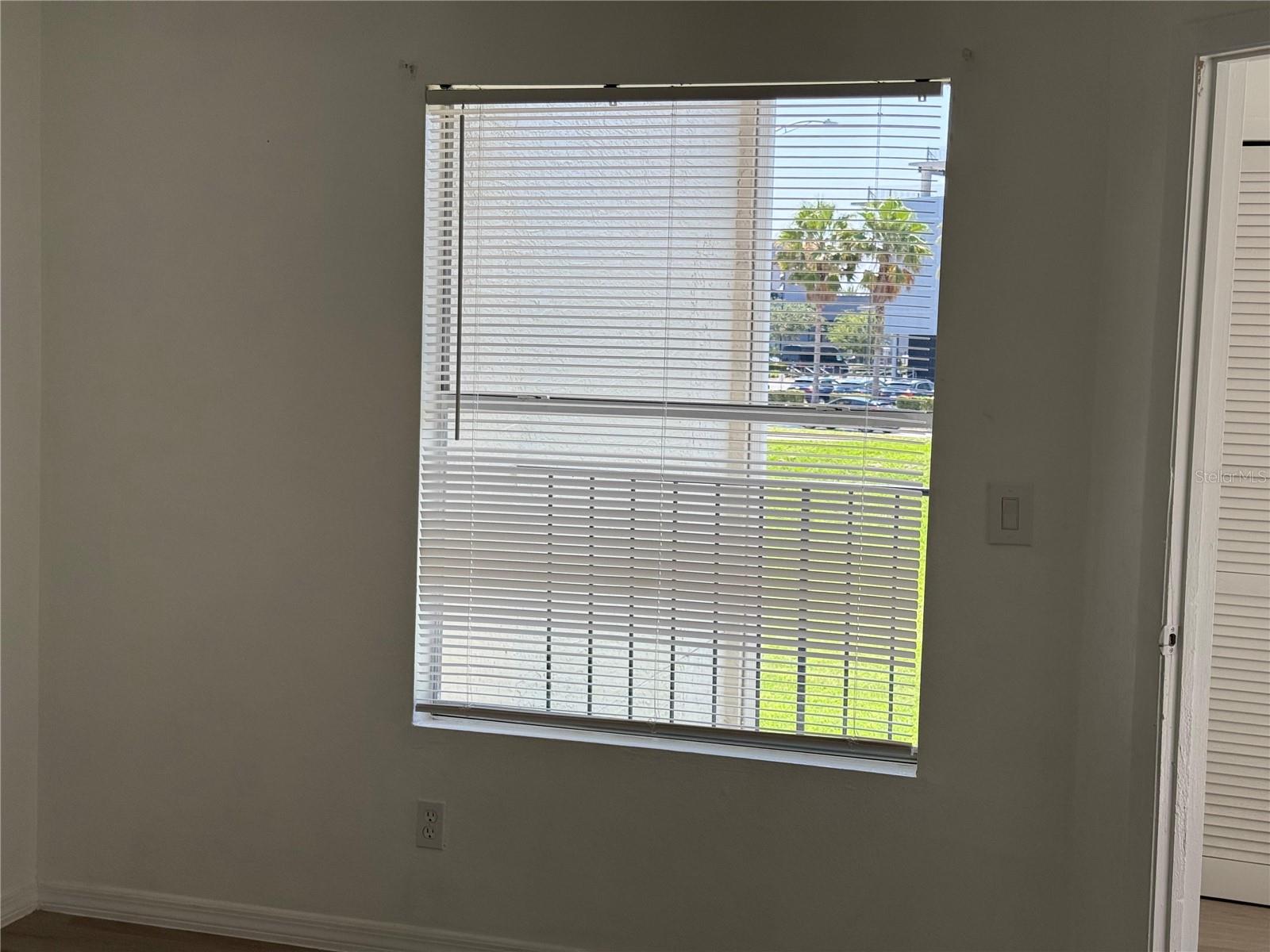 Image 9 of 11 For 4760 Walden Circle 526