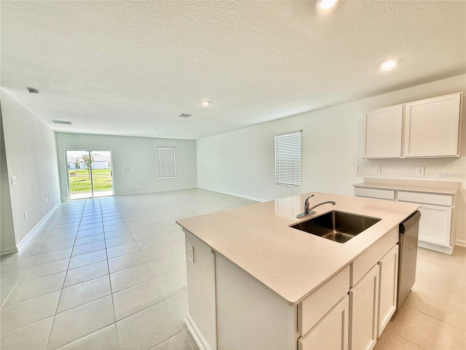 Image 4 of 27 For 4796 Golden Knight Boulevard