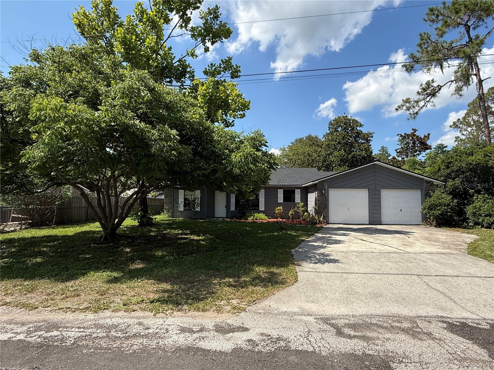 Image 4 of 47 For 6489 Creation Street