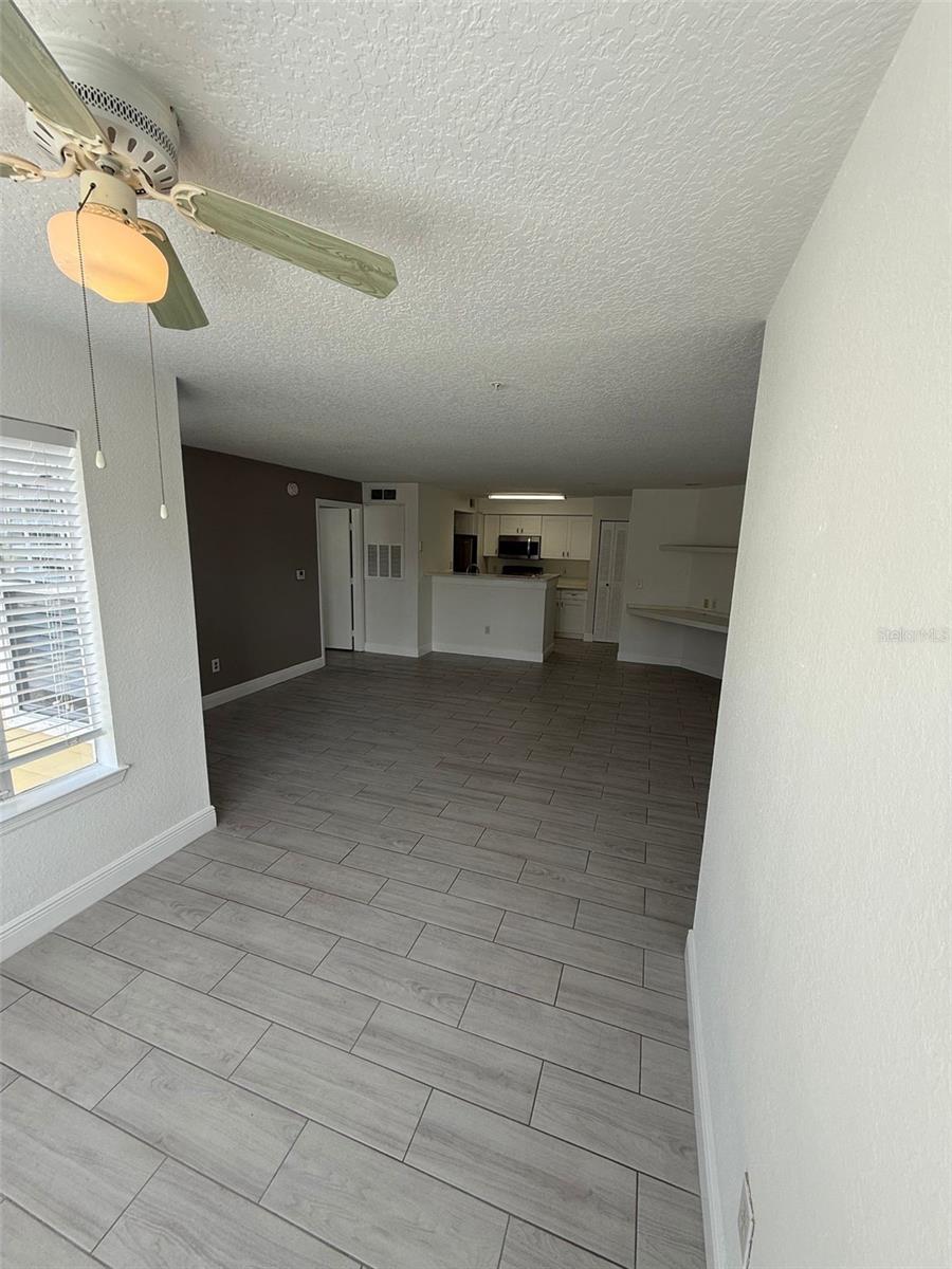 Image 25 of 44 For 2206 Antigua Place 1025