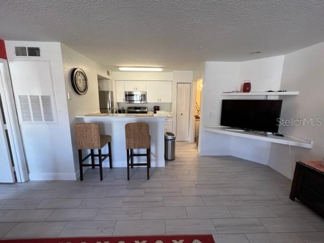 Image 3 of 44 For 2206 Antigua Place 1025