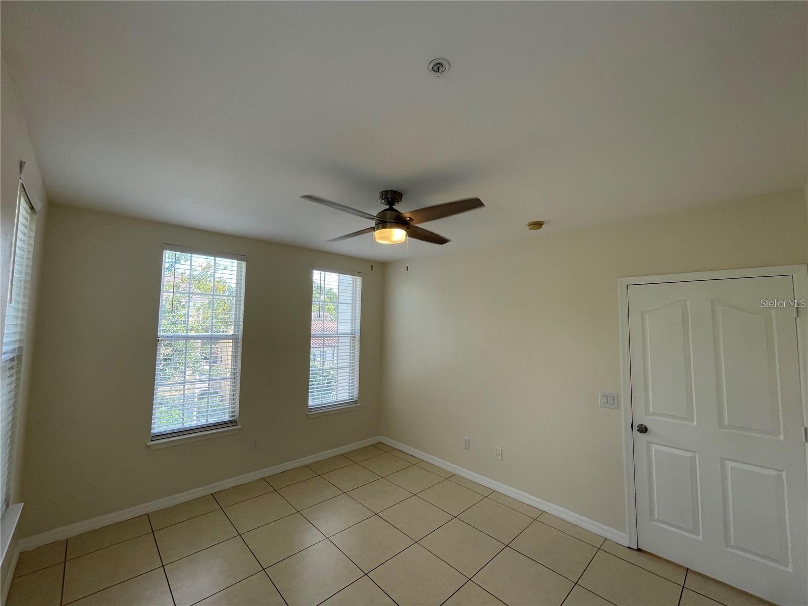 Image 20 of 45 For 1020 Siena Park Boulevard W 304