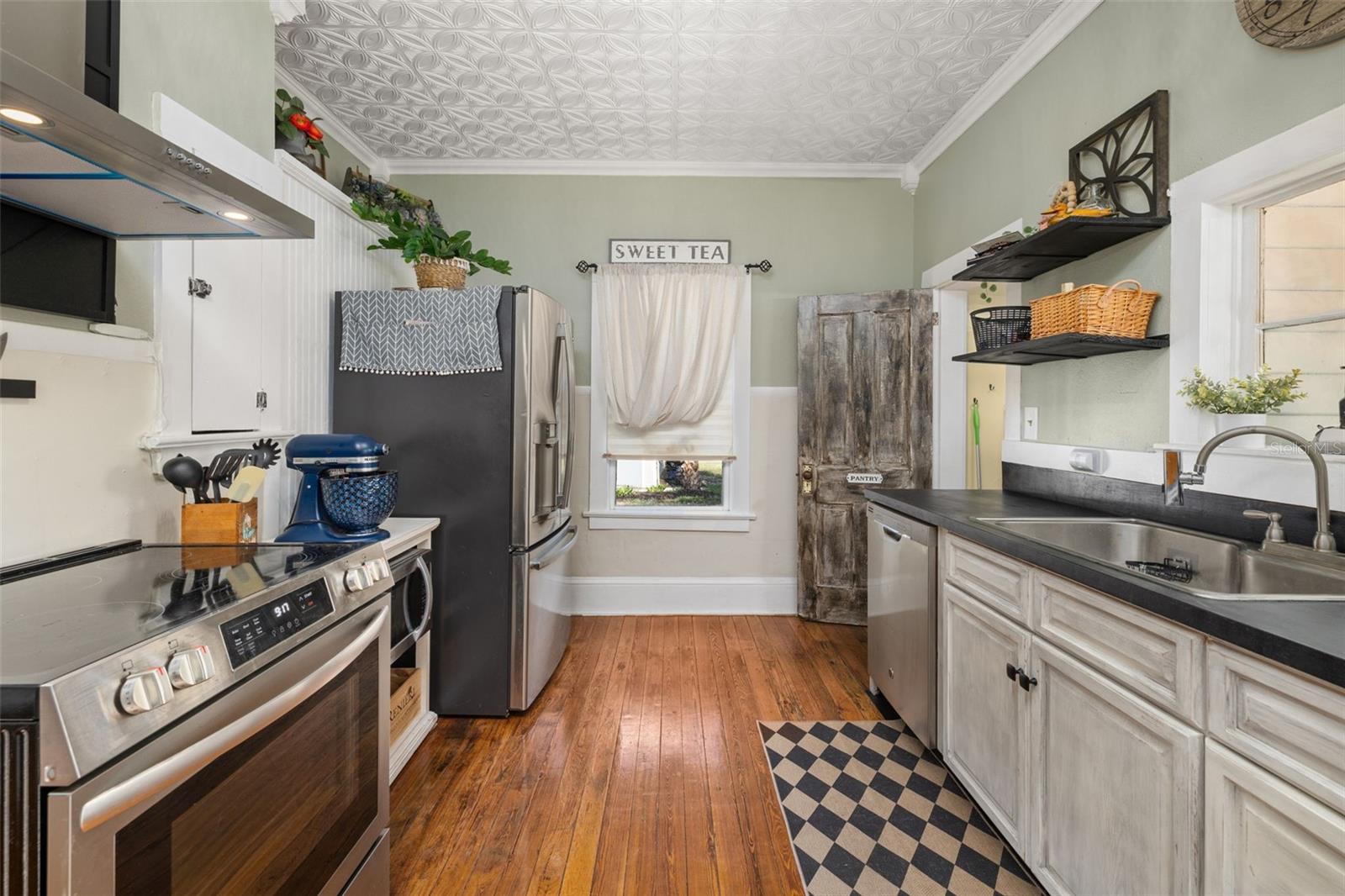 Image 30 of 99 For 525 Blue Springs Avenue