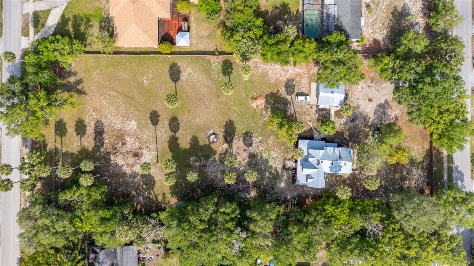 Image 5 of 99 For 525 Blue Springs Avenue