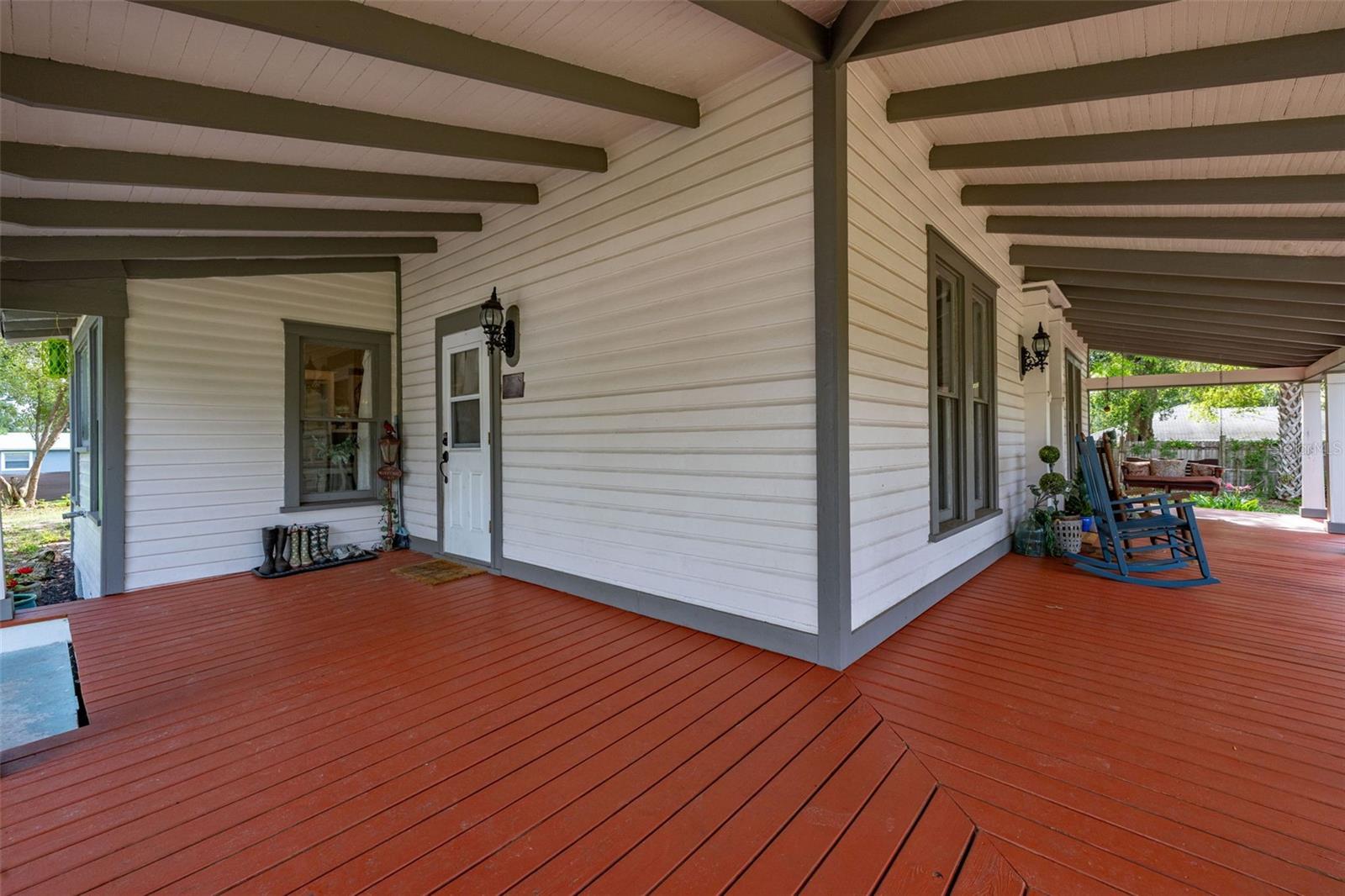 Image 71 of 99 For 525 Blue Springs Avenue