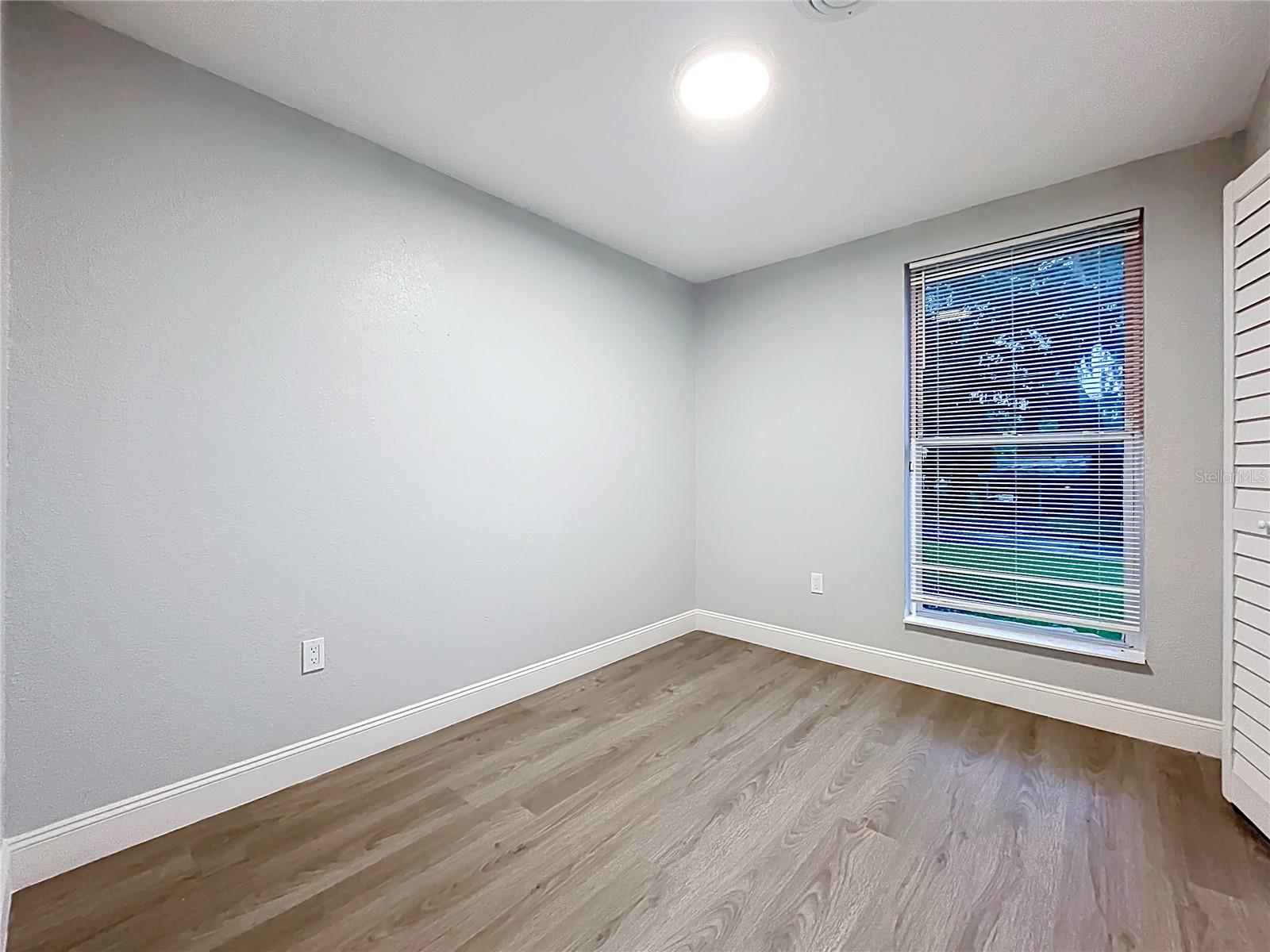 Image 17 of 30 For 1503 Woodlyn Drive