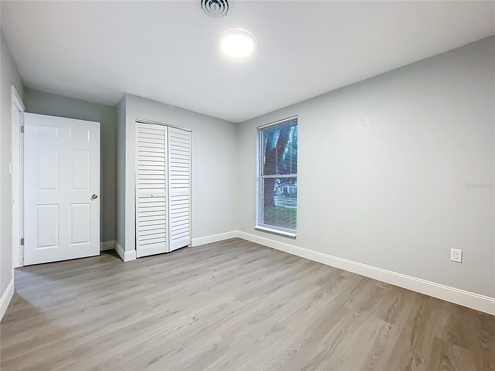 Image 23 of 30 For 1503 Woodlyn Drive