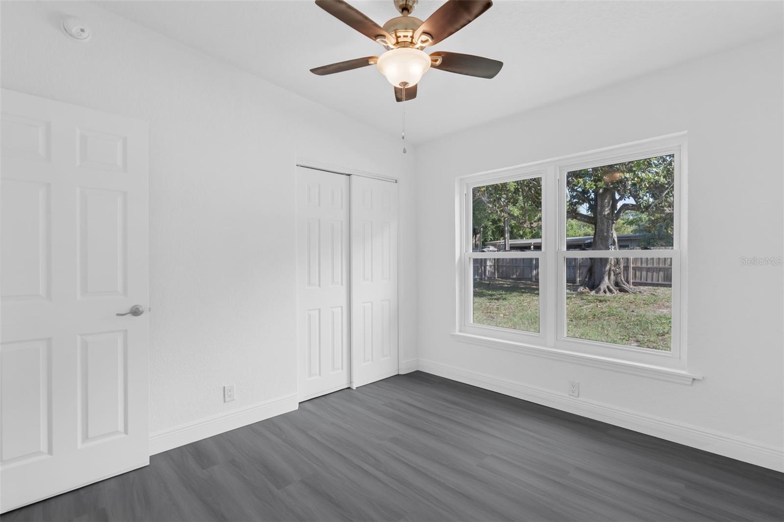Image 33 of 68 For 807 Airport Boulevard