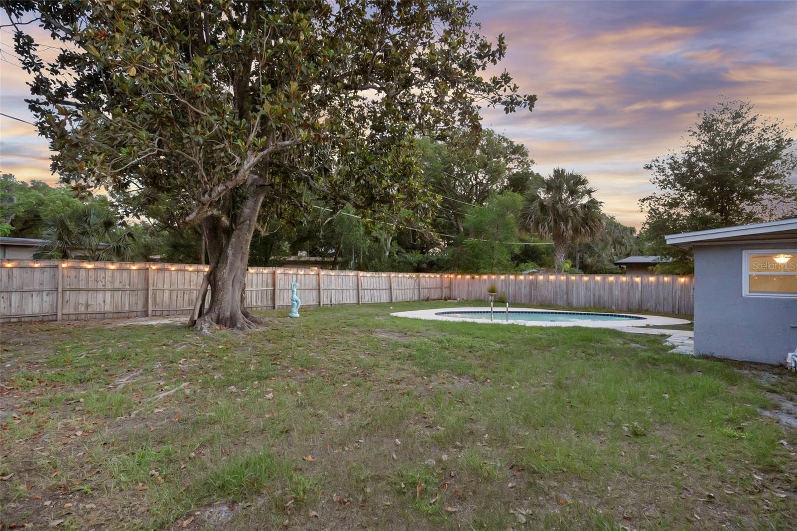 Image 54 of 68 For 807 Airport Boulevard
