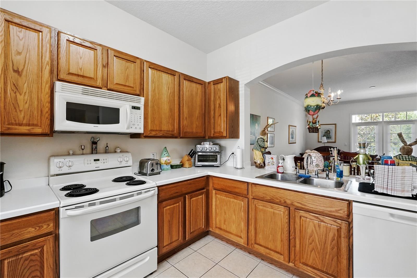 Image 8 of 17 For 1231 Wright Circle 1213
