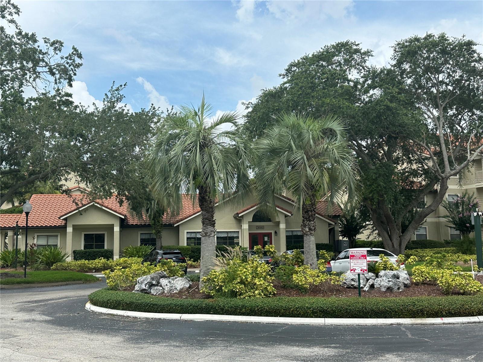 Image 21 of 23 For 3016 Parkway Blvd  201