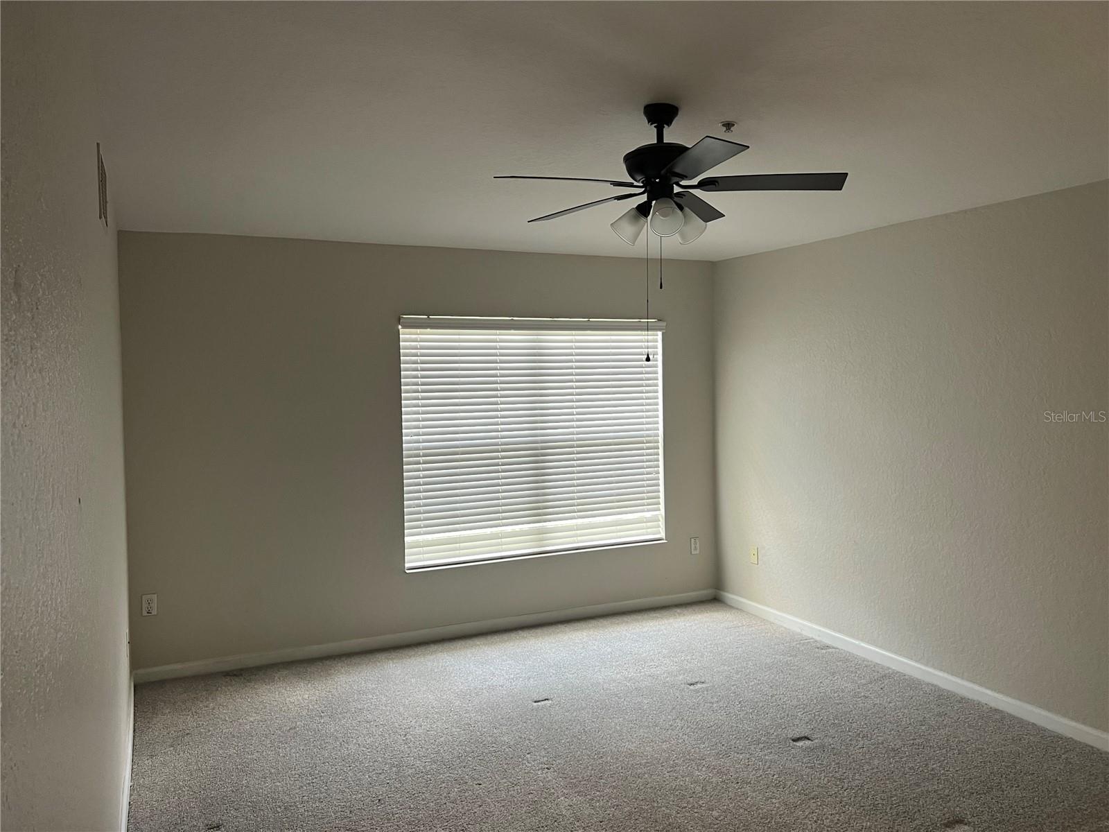 Image 6 of 10 For 3000 Laurel Park Lane 306