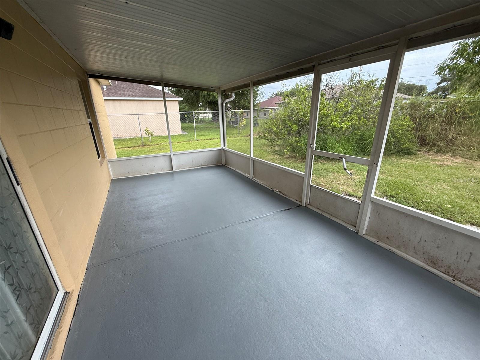 Image 17 of 17 For 462 Lark Court