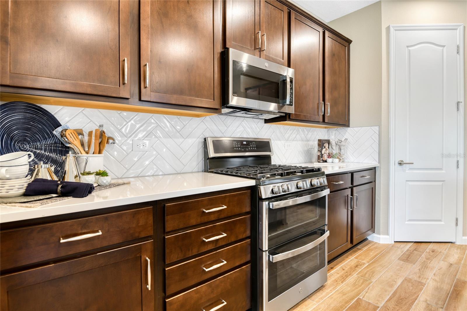 Image 4 of 16 For 5139 Kinsley Drive