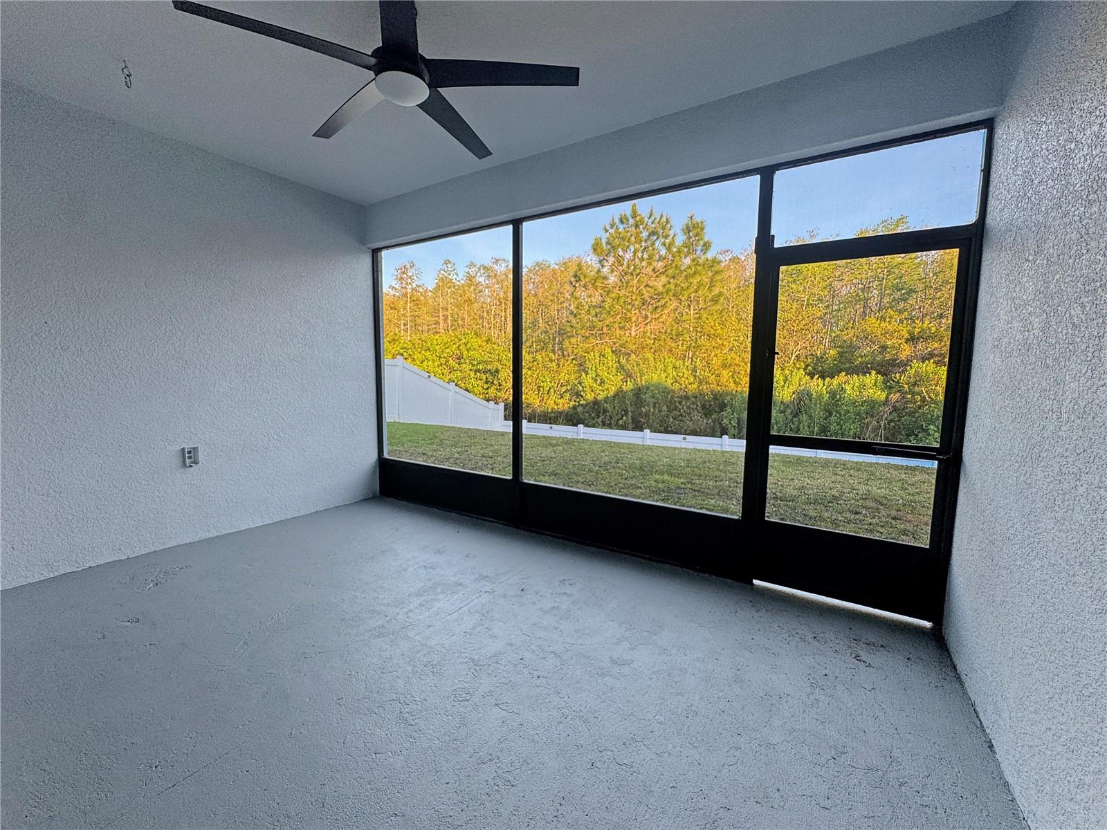 Image 18 of 27 For 2164 Crosston Circle