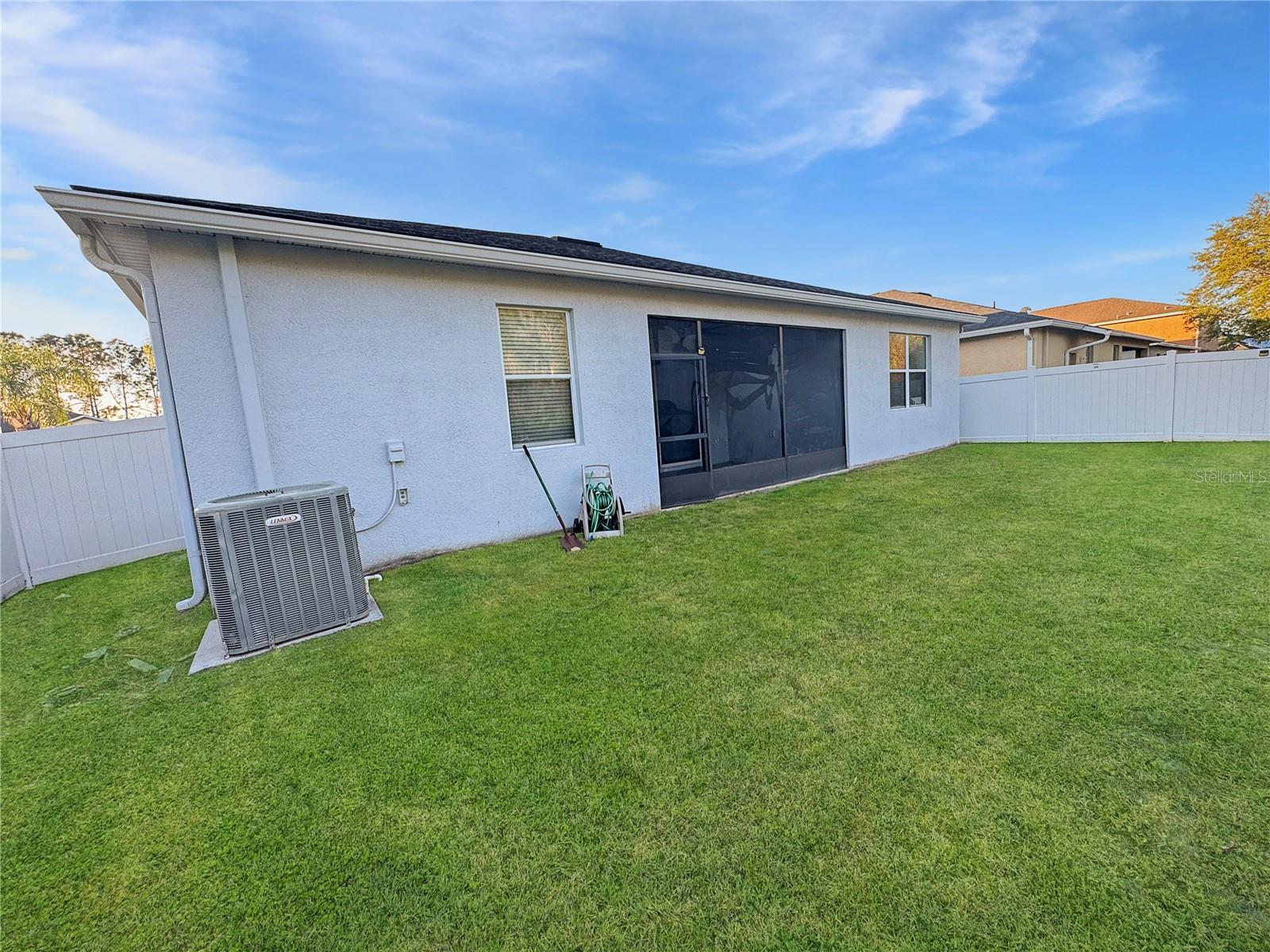 Image 25 of 27 For 2164 Crosston Circle