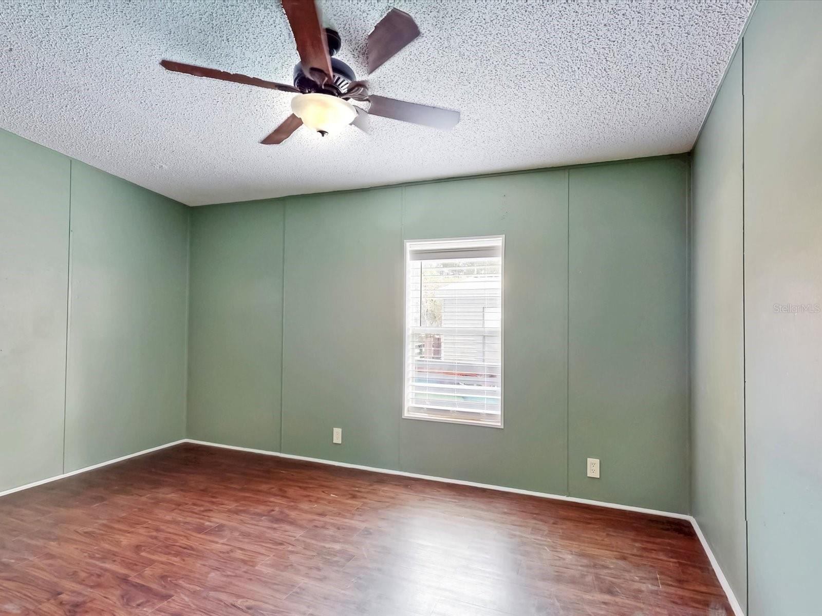 Image 12 of 31 For 54735 Williams Street