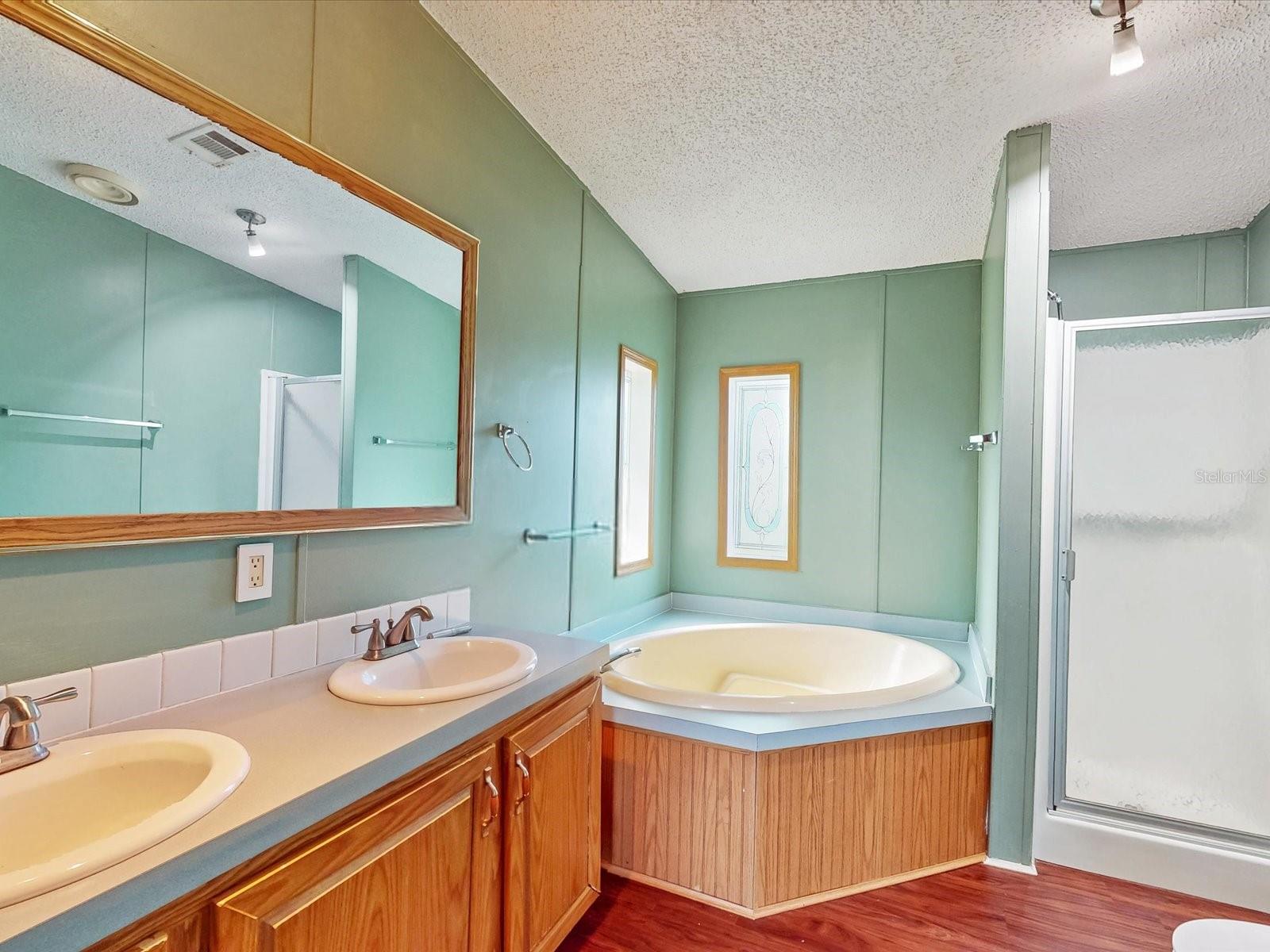 Image 16 of 31 For 54735 Williams Street