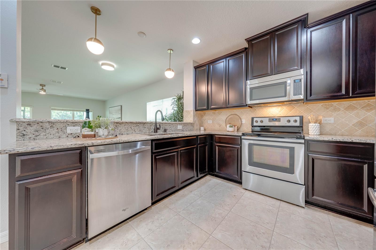 Image 25 of 76 For 5249 Villa Rosa Avenue