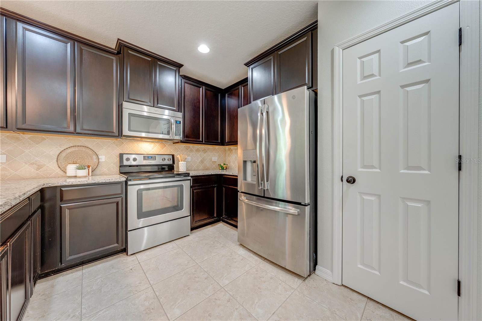 Image 26 of 76 For 5249 Villa Rosa Avenue
