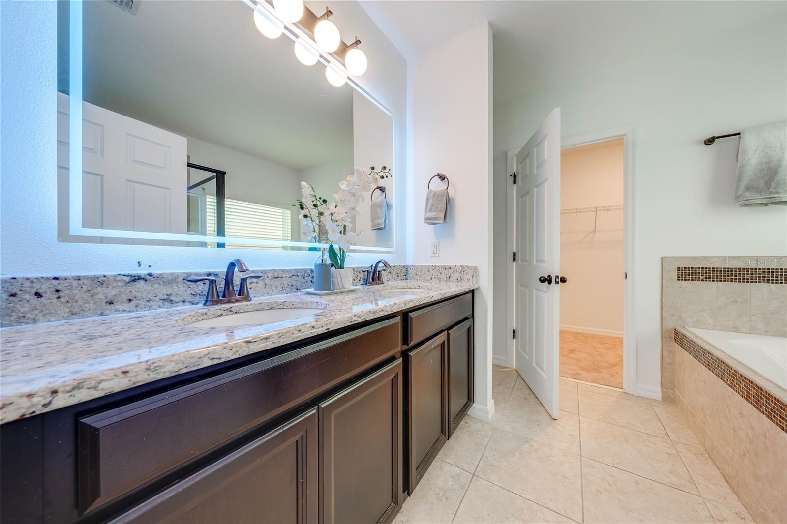 Image 30 of 76 For 5249 Villa Rosa Avenue