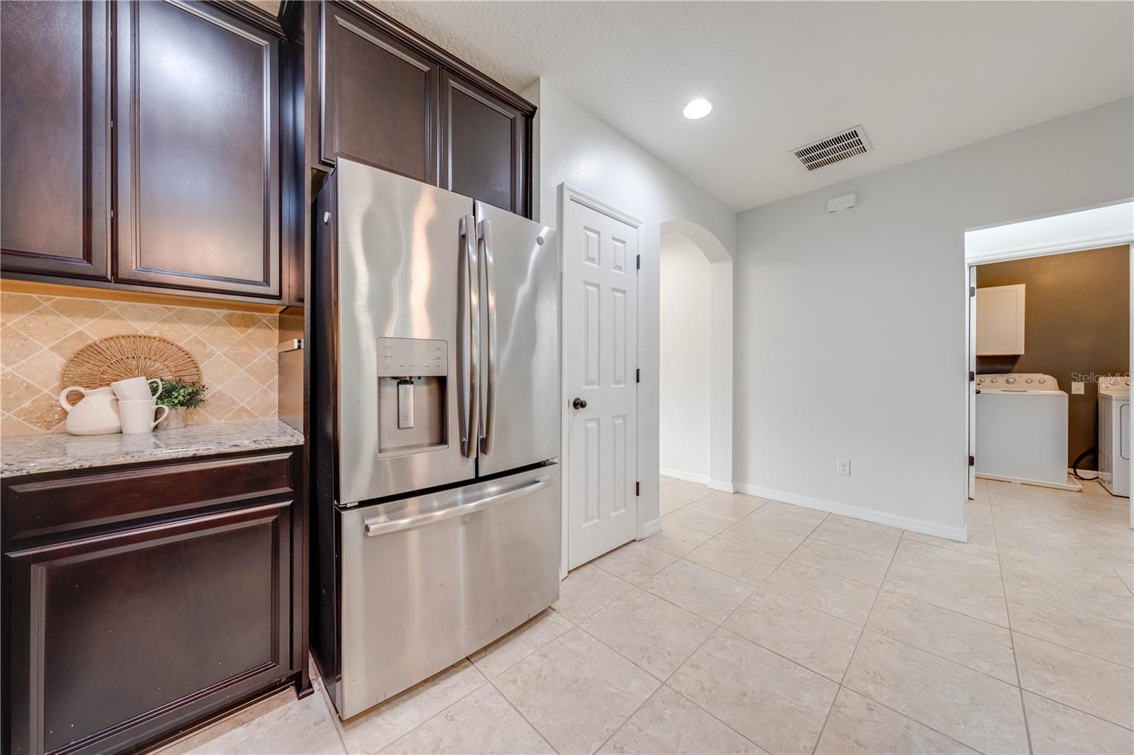 Image 31 of 76 For 5249 Villa Rosa Avenue