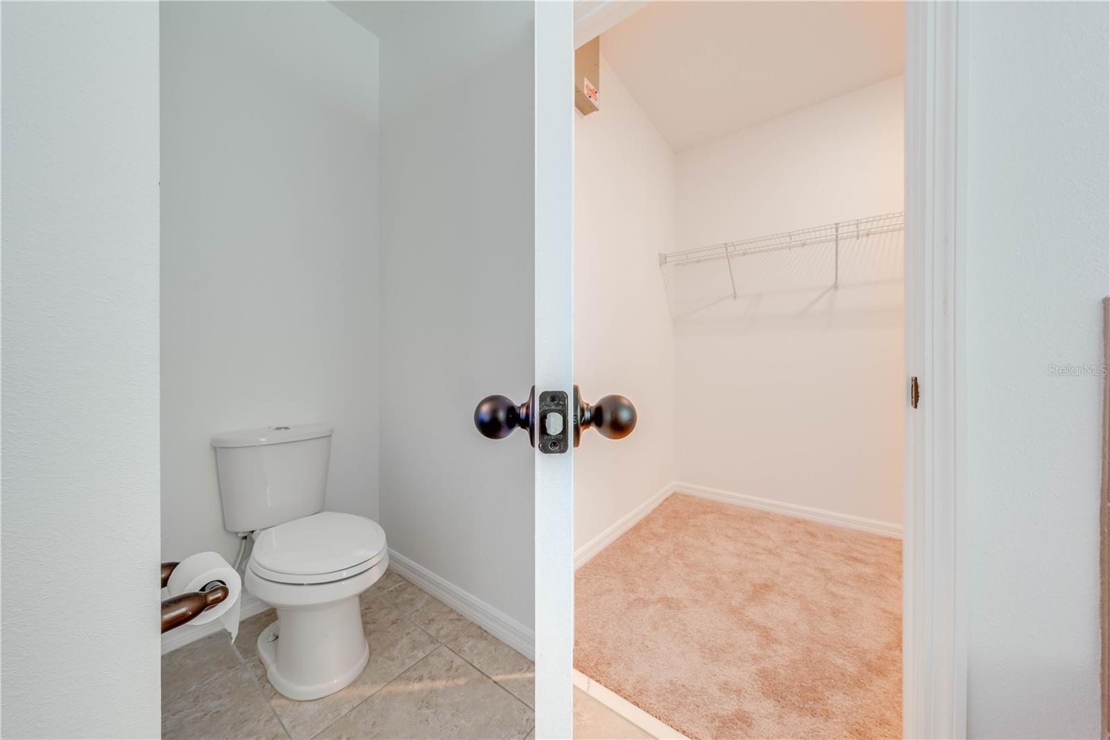 Image 45 of 76 For 5249 Villa Rosa Avenue