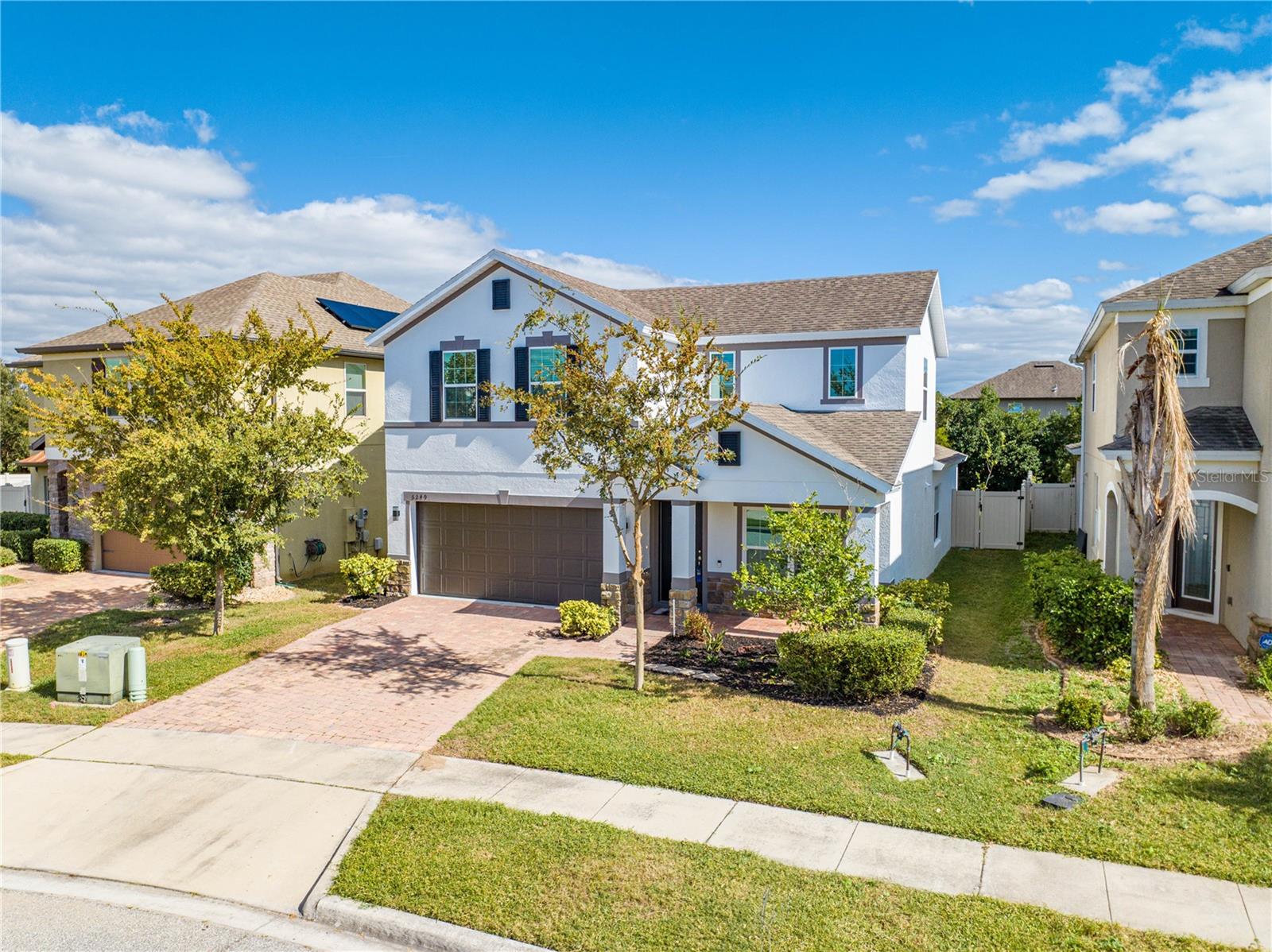 Image 55 of 76 For 5249 Villa Rosa Avenue