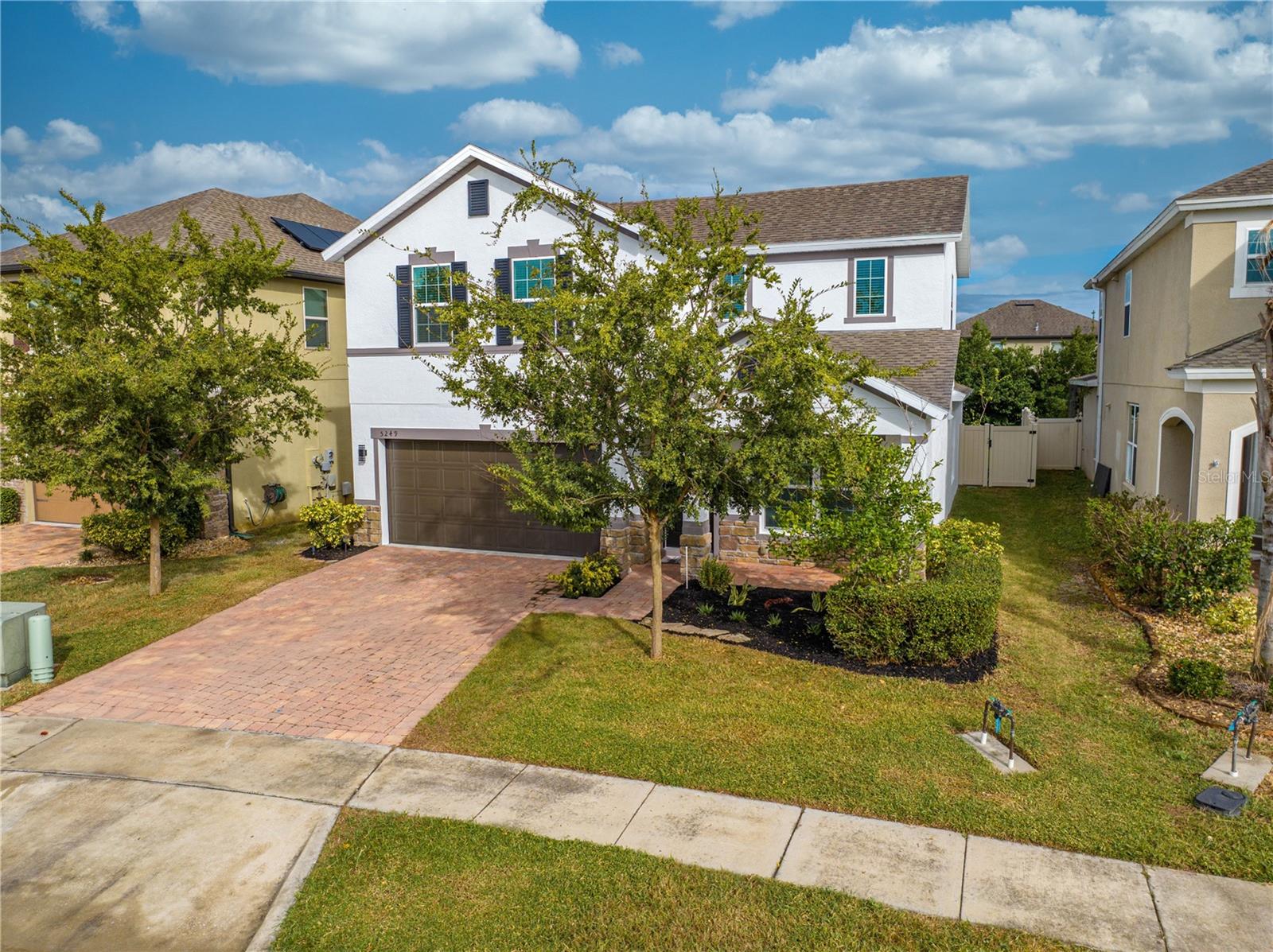Image 60 of 76 For 5249 Villa Rosa Avenue
