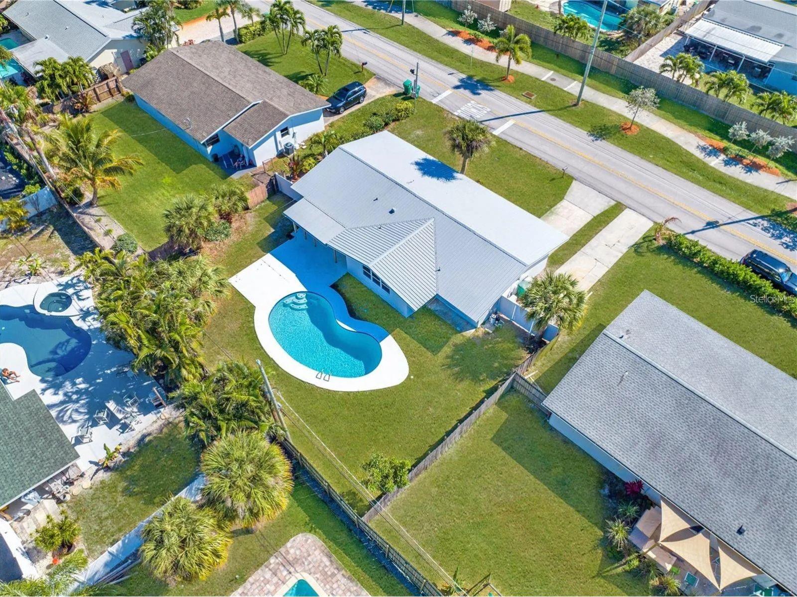 Image 2 of 29 For 380 Cassia Boulevard