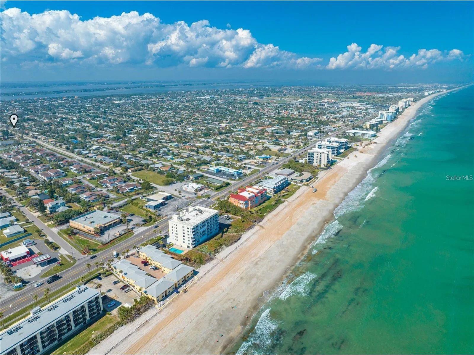 Image 22 of 29 For 380 Cassia Boulevard