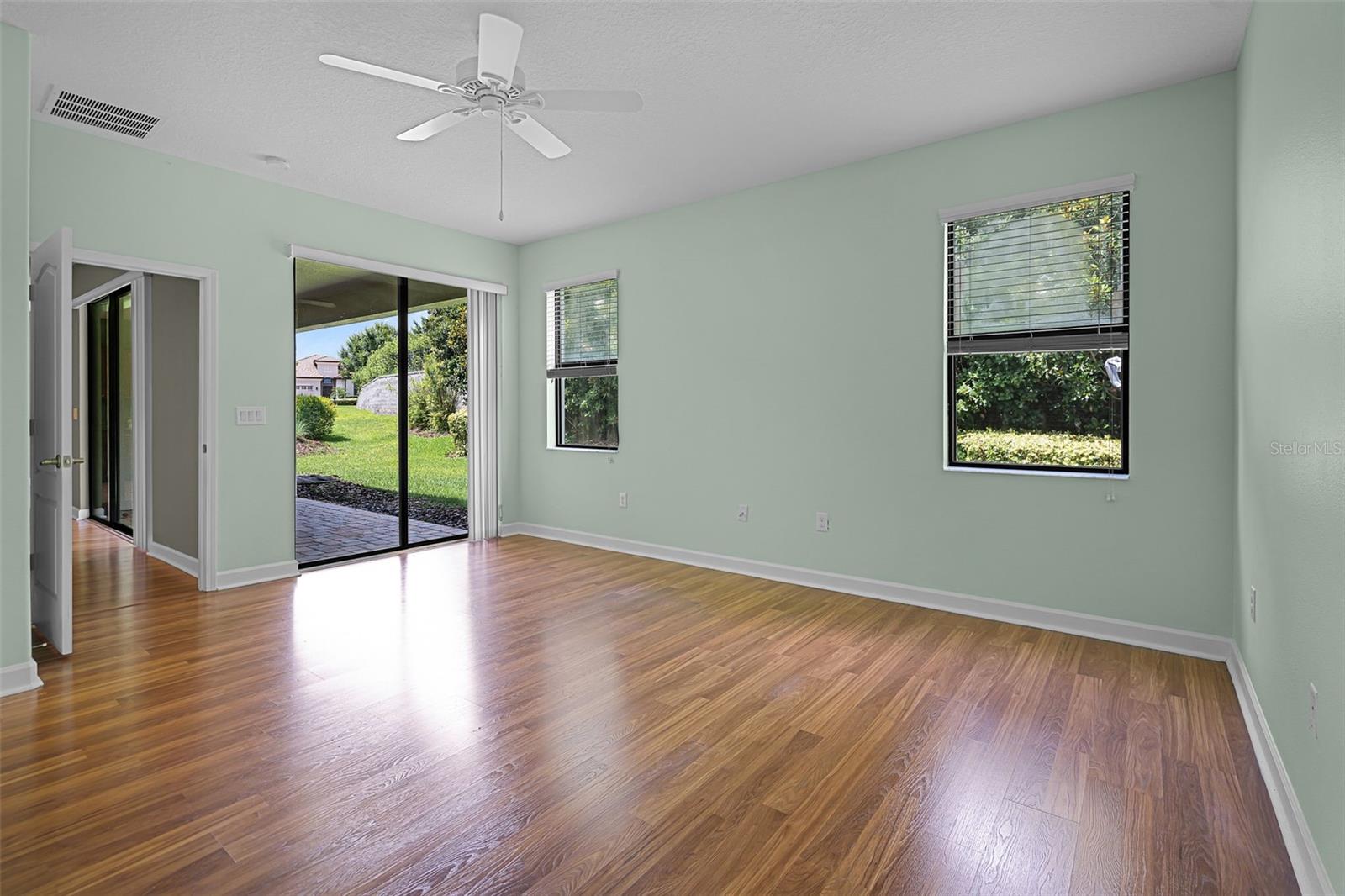 Image 22 of 55 For 1394 Palmetto Dunes St