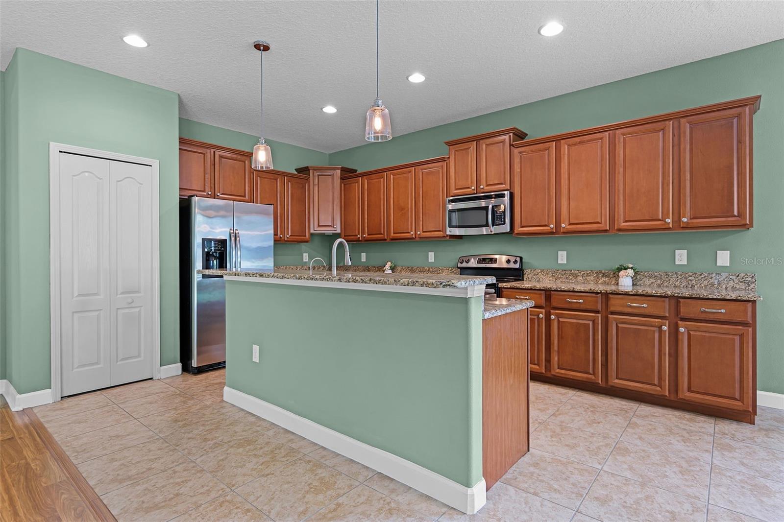 Image 3 of 55 For 1394 Palmetto Dunes St