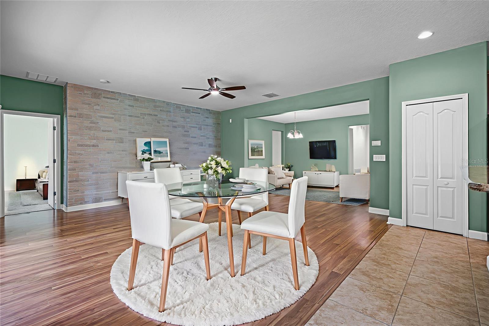 Image 34 of 55 For 1394 Palmetto Dunes St