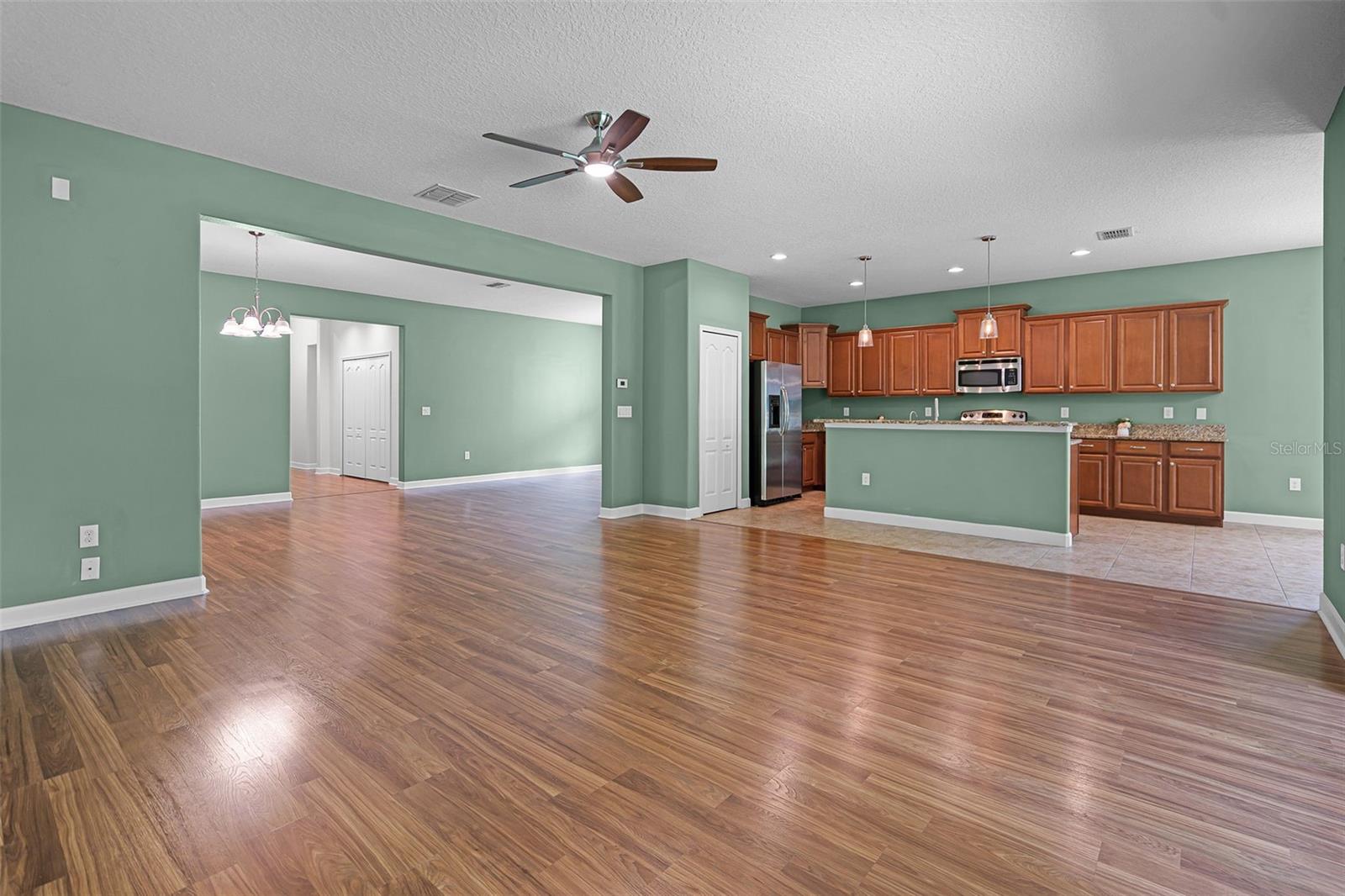 Image 6 of 55 For 1394 Palmetto Dunes St