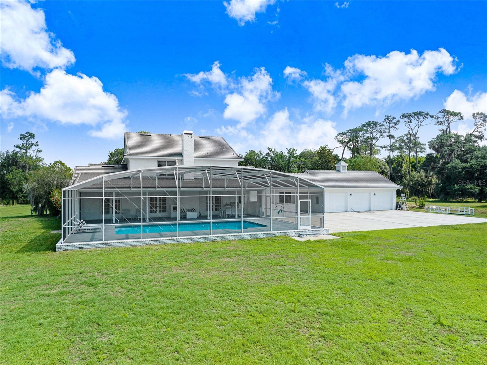 Image 17 of 84 For 5150 Gentry Oaks Place