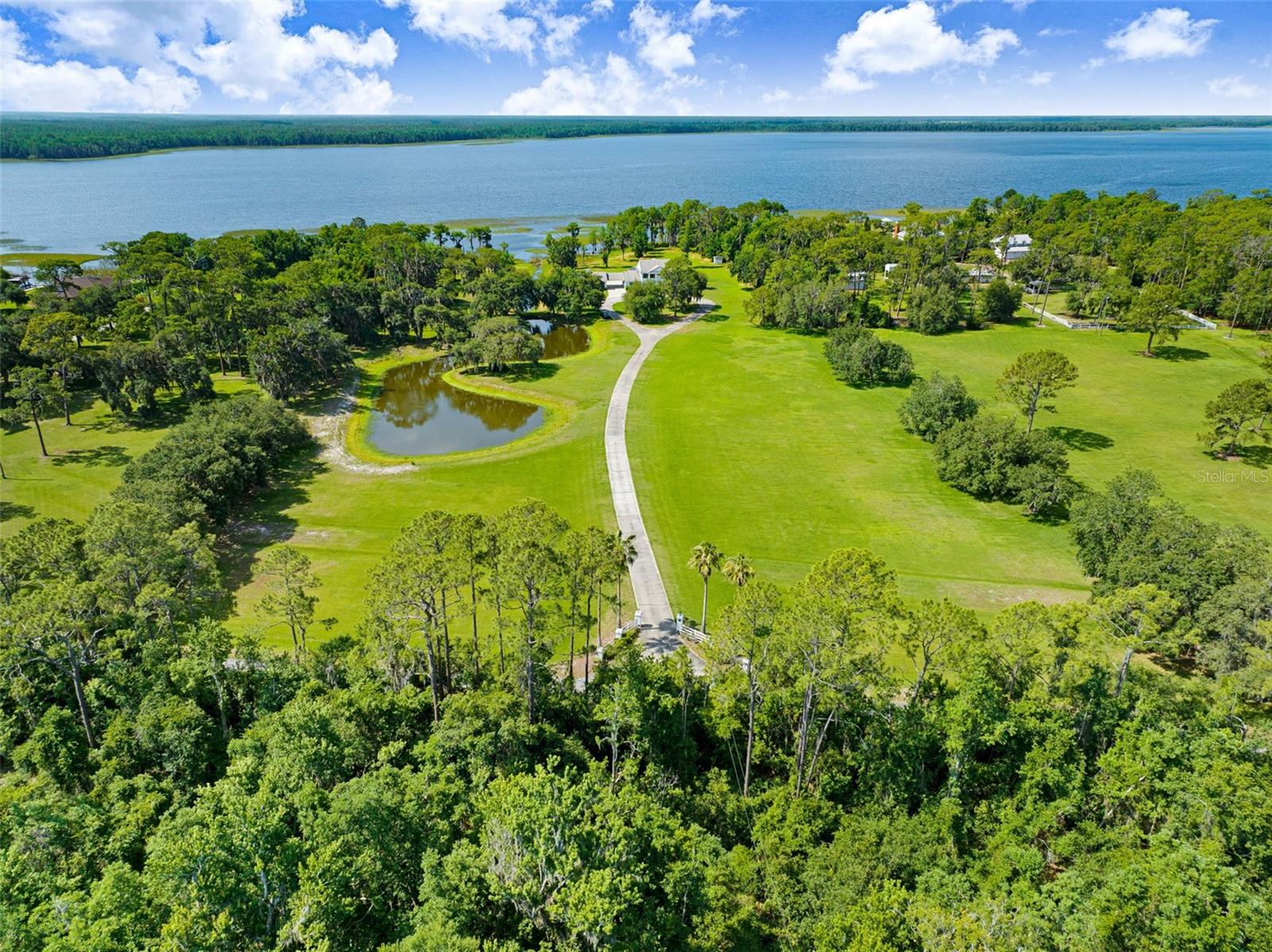 Image 5 of 84 For 5150 Gentry Oaks Place